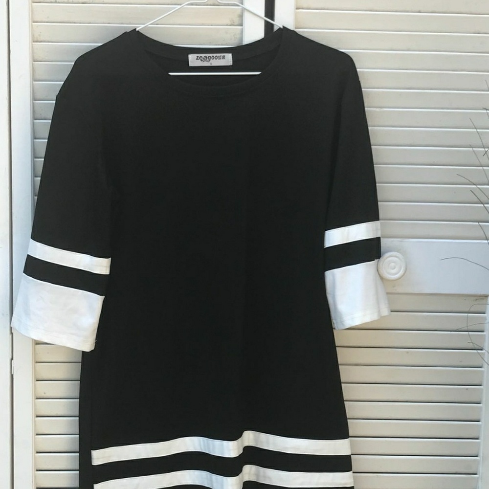 Sweater - Picture 4 of 6